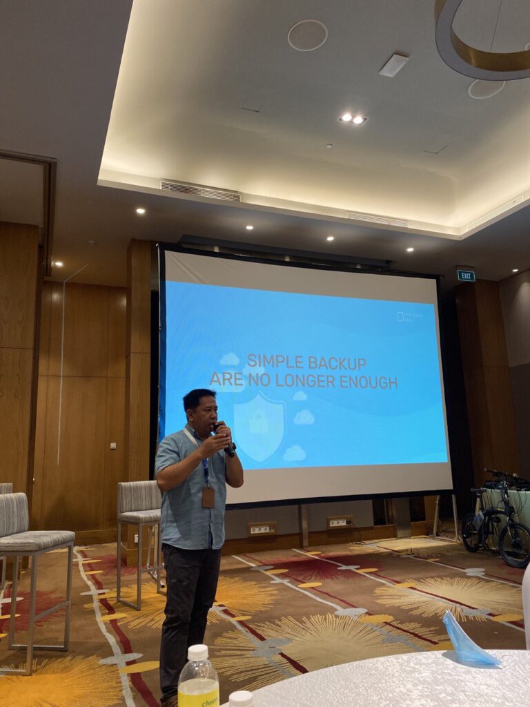 545d4a4c-05bc-42b6-a94c-6b704597e400